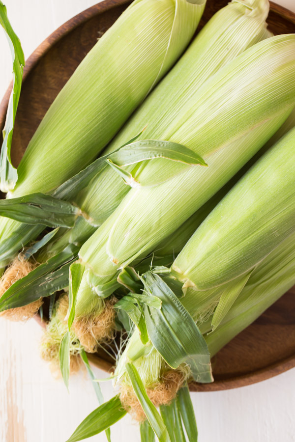How to Microwave Corn on the Cob - Lovely Little Kitchen How to Microwave Corn on the Cob - Lovely Little Kitchen