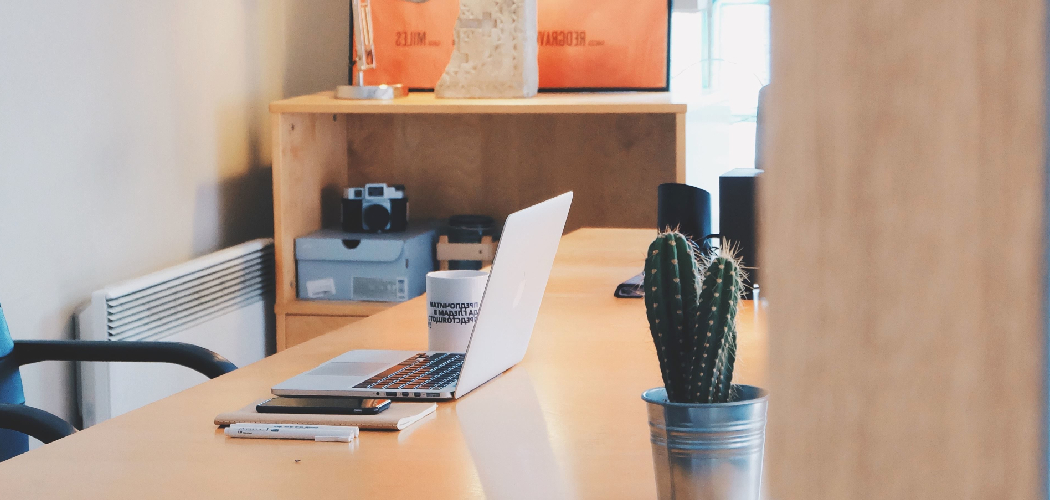 How To Decorate A Small Office With No Windows
