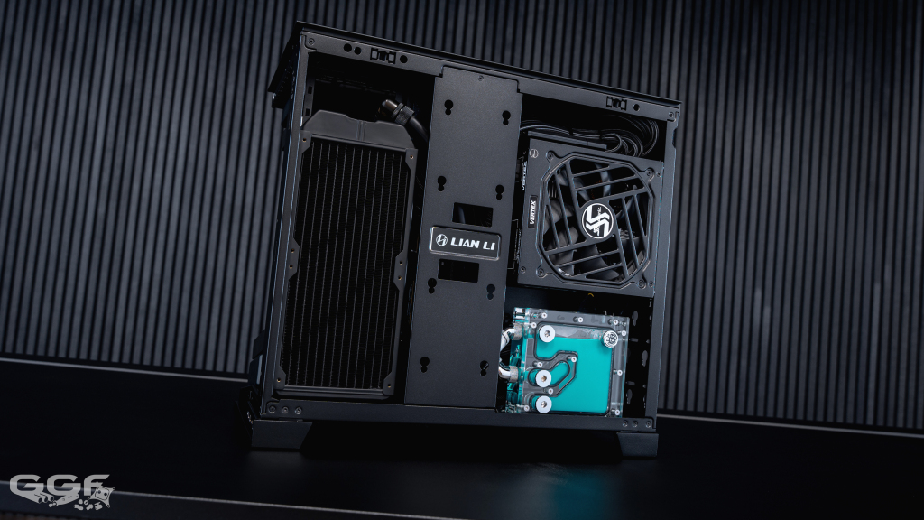 Un build venu d’ailleurs : GGF Events sublime le Lian Li O11 Dynamic Mini V2 7 O11 DYNAMIC MINI V2 GGF Build Watercooling 01