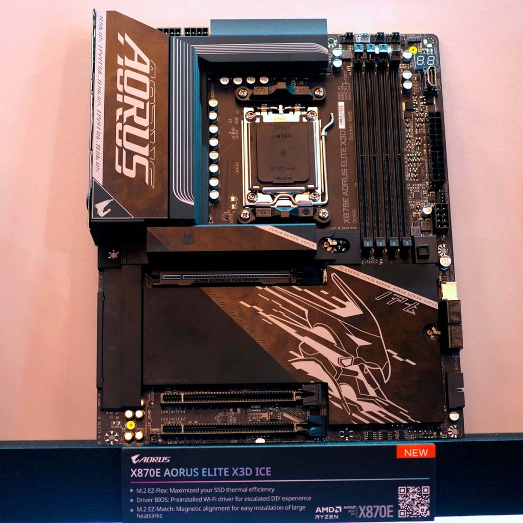 Cartes mères Gigabyte X870E AORUS X3D : tout savoir sur la gamme AM5 boostée à l’IA 14 X870E AORUS ELITE X3D stand aorus computex 2025