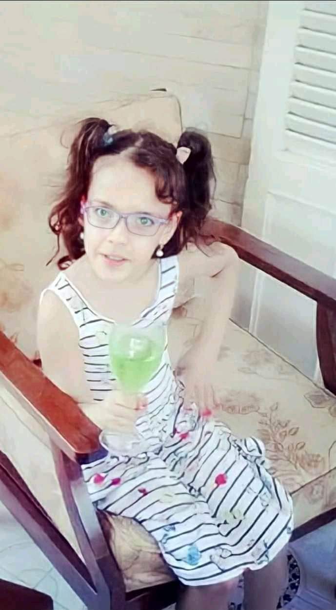 الناجح يرفع ايده.. مبروووك النجاح لميس اسلام الناجح يرفع ايده.. مبروووك النجاح لميس اسلام