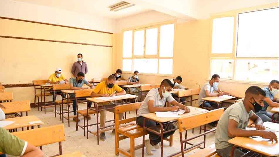 تعليم القليوبية تشكل لجنة لفحص ورقة امتحان متداولة لامتحان مادة الدراسات لطلاب الإعدادية تعليم القليوبية تشكل لجنة لفحص ورقة امتحان متداولة لامتحان مادة الدراسات لطلاب الإعدادية