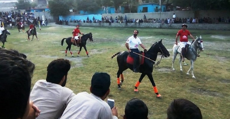 How many festival celebrated in Gilgit Baltistan