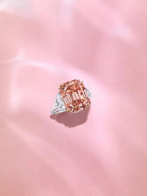 香港春拍聚焦_佳士得亮点拍品抢先看