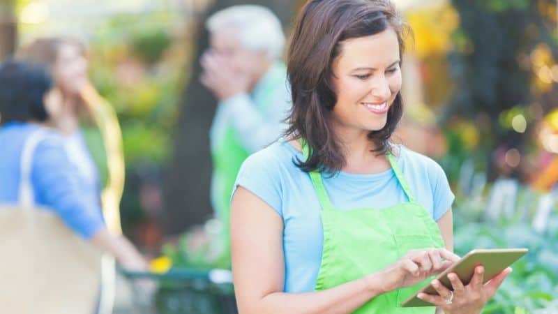 The Ultimate Guide to Hobby Lobby‘s Dress Code: An Expert Analysis