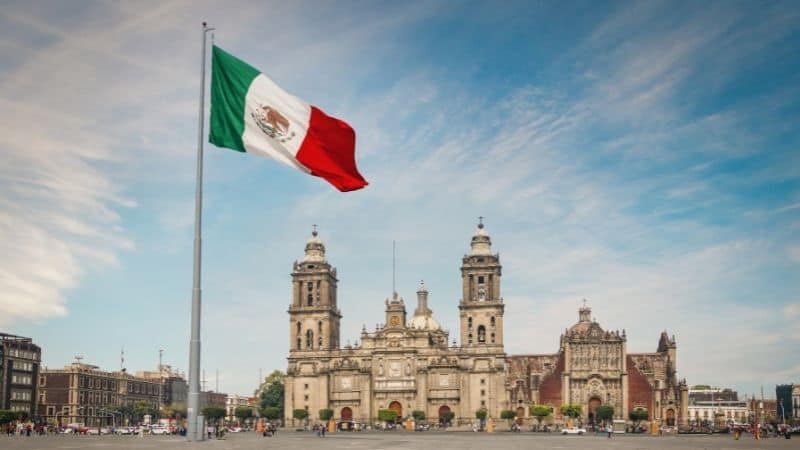 T-Mobile in Mexico: The Ultimate 2025 Travel Guide for Staying Connected