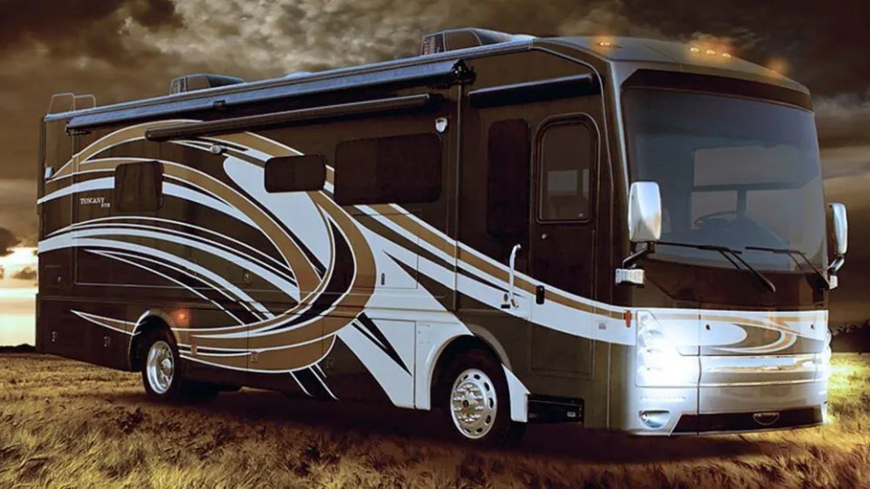 What Type of RV to Buy Part 1 The Adventures of Trail & Hitch