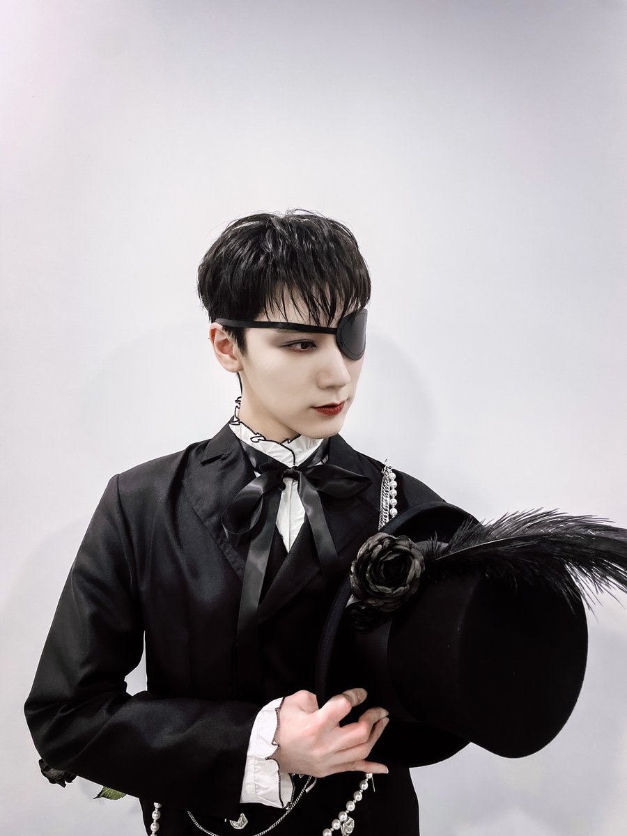 31/10/2021 · about press copyright contact us creators advertise developers terms privacy policy & safety how youtube works test new features press copyright contact us creators. Sm Artists Impress With Jaw Dropping Costumes From This Year S Halloween Party Soompi