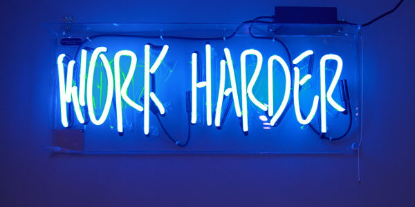 Pourquoi les sites de rencontre « soft » fonctionnent moins bien que les hard ?