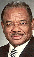 Henry Akins – 1933-2023