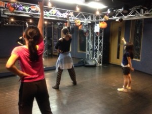 E-girls（ごめんなさいのKissing You）アイドルフリコピ・カバー横浜ダンススクールレッスン