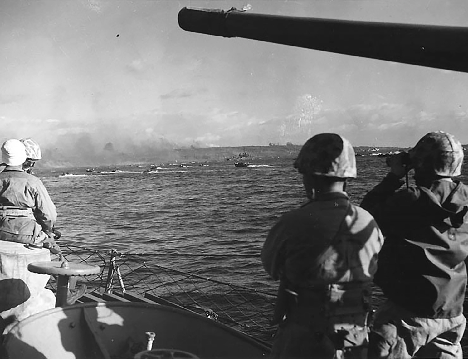 Battle Narrative Iwo: D-Day. February 19, 1945 - 1-24thmarines.com