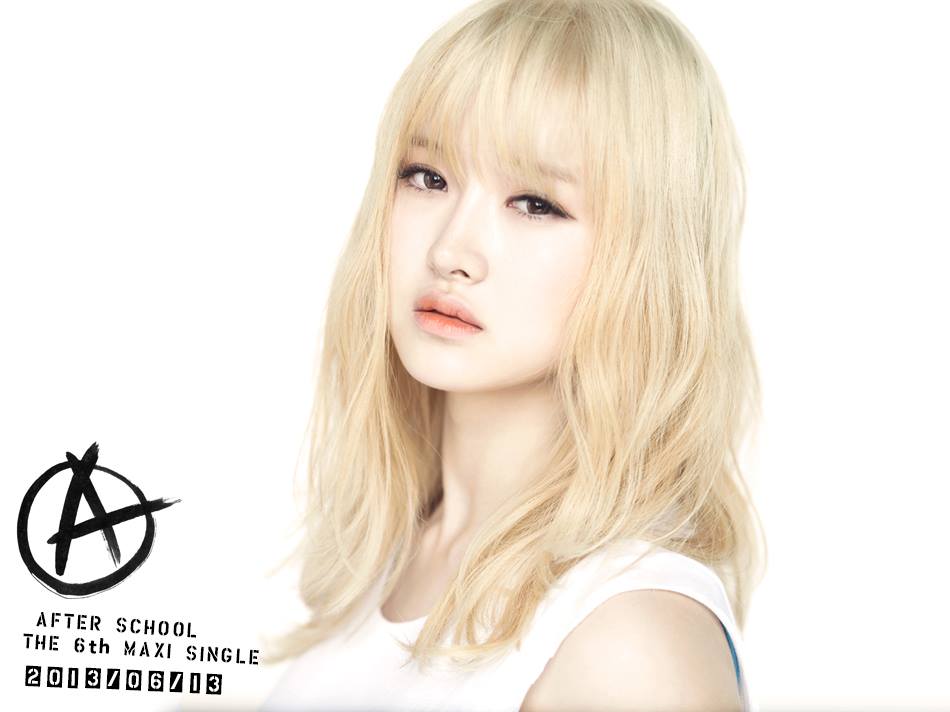 I was hoping to see the 9 member (with uee and nana) . After School Members Profile Updated