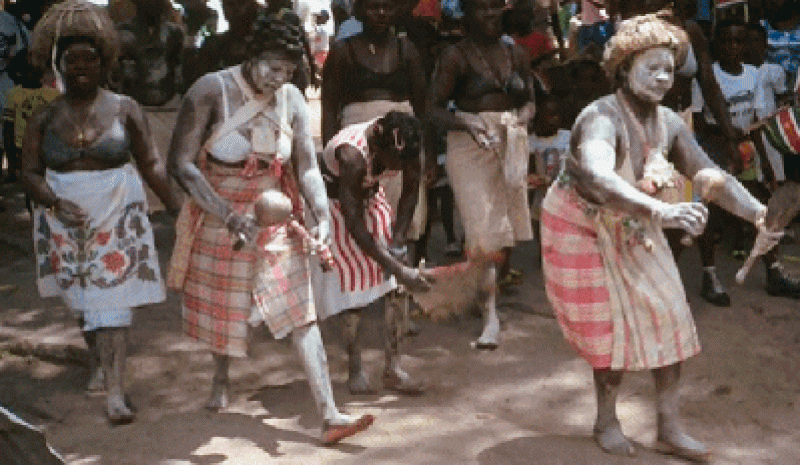 De favoriete kleding en sieraden van de papa winti: 1000 THINGS