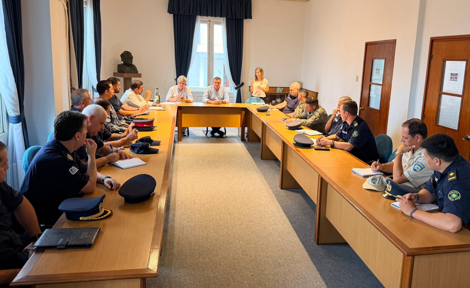 Fuerte respaldo ciudadano a propuesta de Albisu para ordenar la situación de los cuidacoches