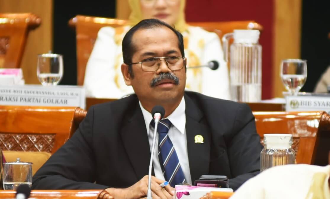 Anggota Komisi X DPR RI : Tidak Boleh Ada Diskriminasi Gaji Dosen dan Tenaga Pendukung Perguruan Tinggi
