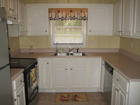 Dining Room to Kitchen