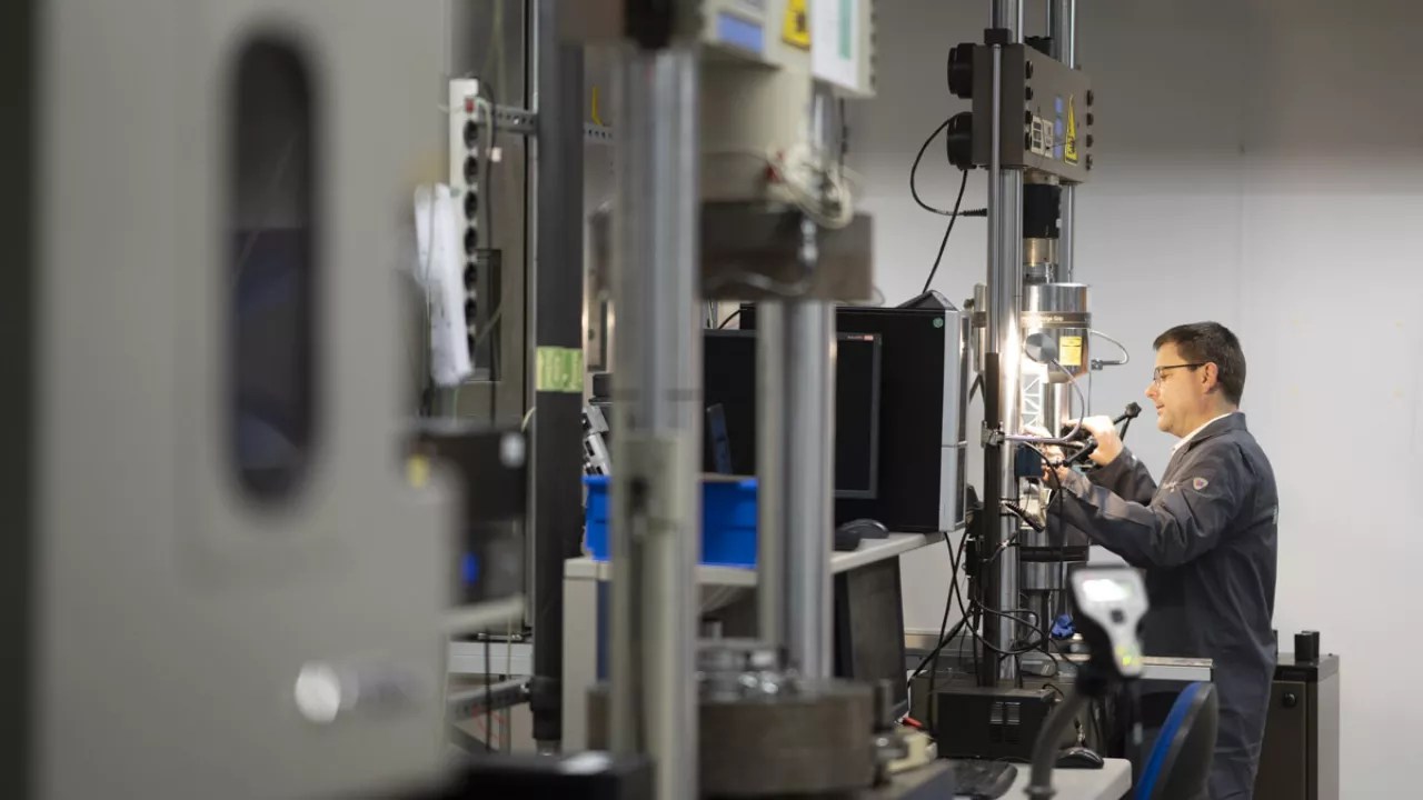 Top-Rated Materials Testing Machines