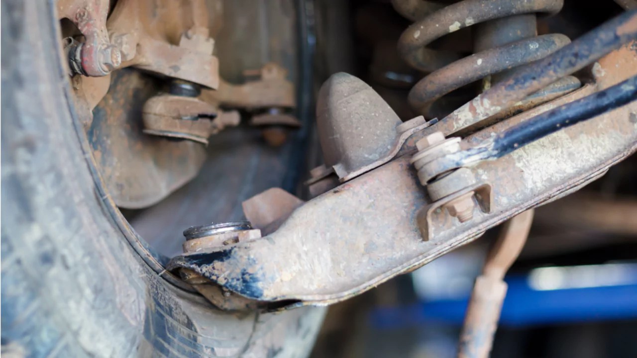 Bad Control Arm Symptoms