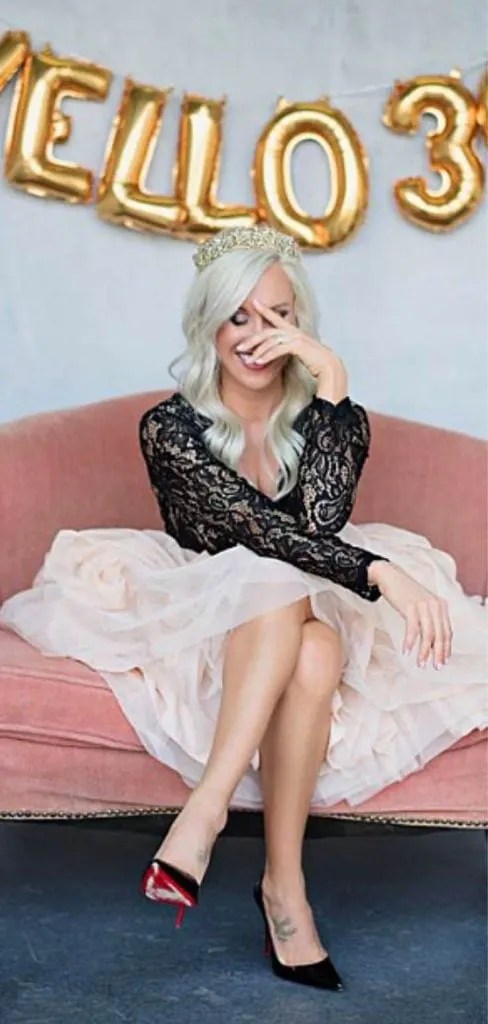 *2025* dirty 30 birthday outfits:16 forgiving looks + tips!