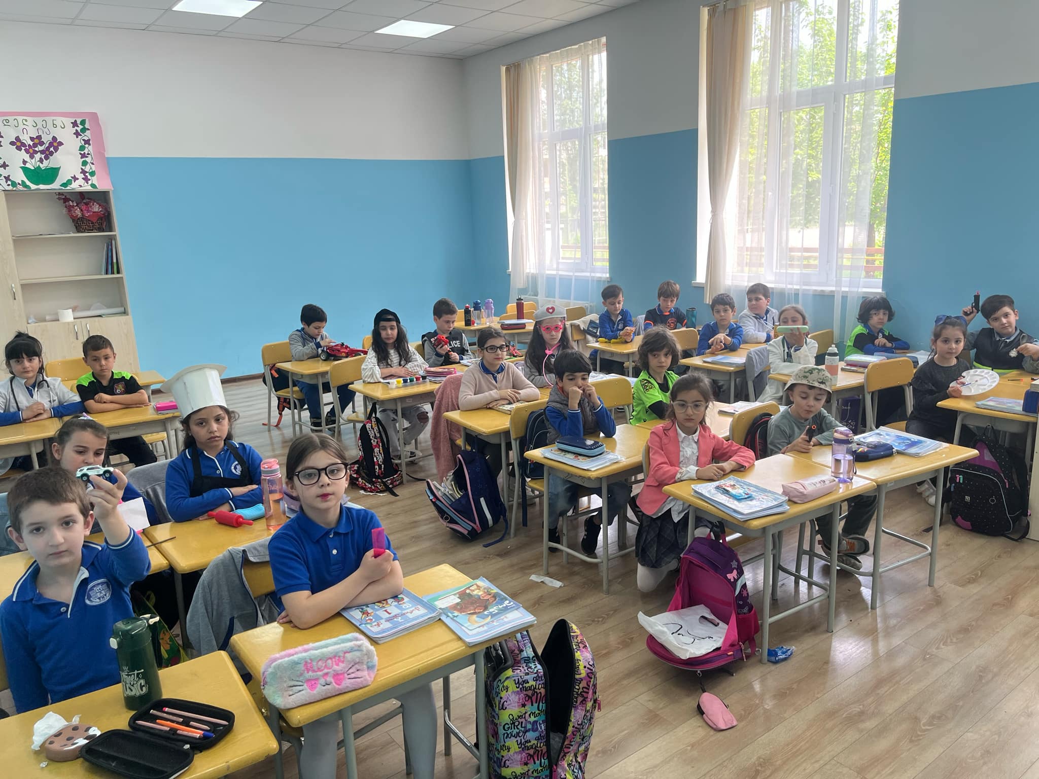 056c1ce7-4cb6-4aa6-8ea6-5a0cda99271d