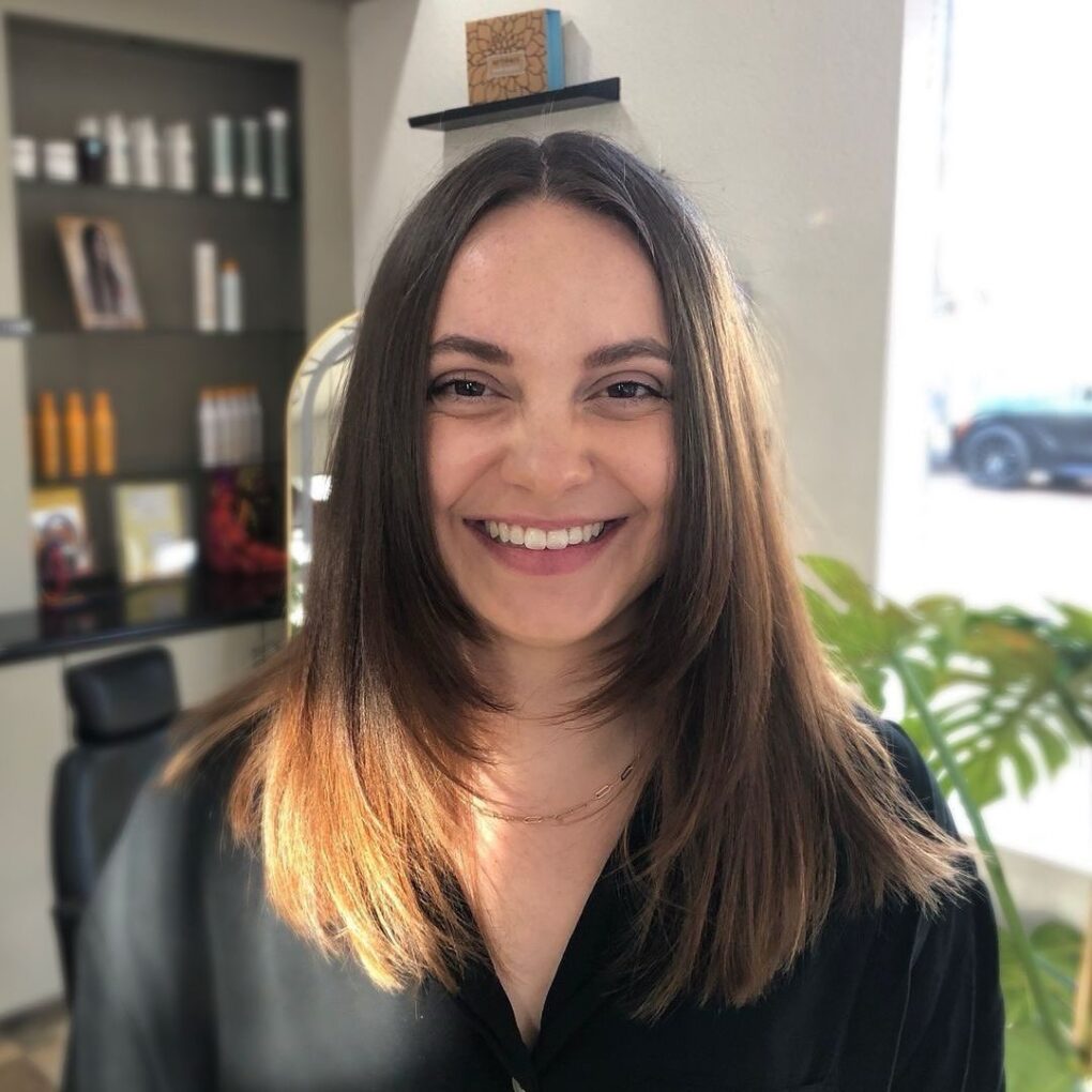 25 stunning medium-length hairstyles to elevate your look: beyond the