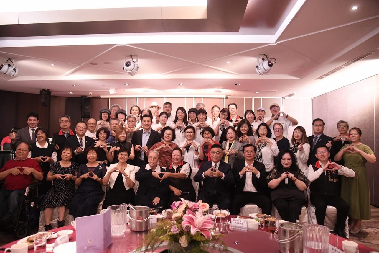 歡送德國宣教士顧媽媽退休餐會 縣長徐榛蔚暖心給予祝福