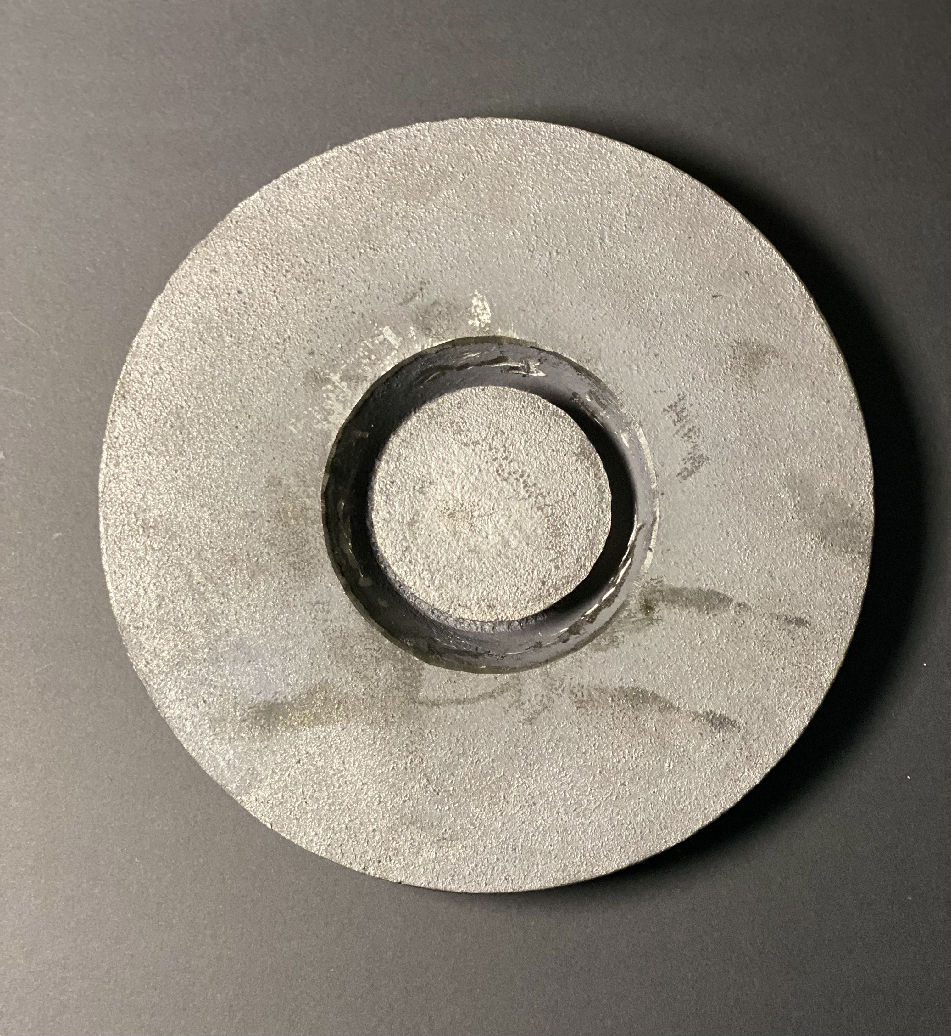 Metters 8" cast iron cup