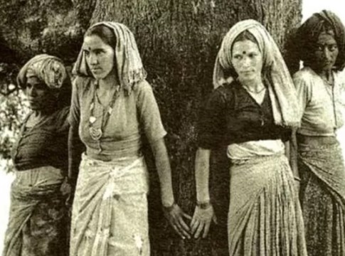 Chipko tree huggers