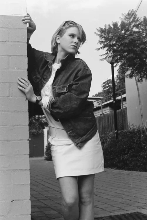 Naomi Watts early photo, photography by Mark Anning © 1985-2023