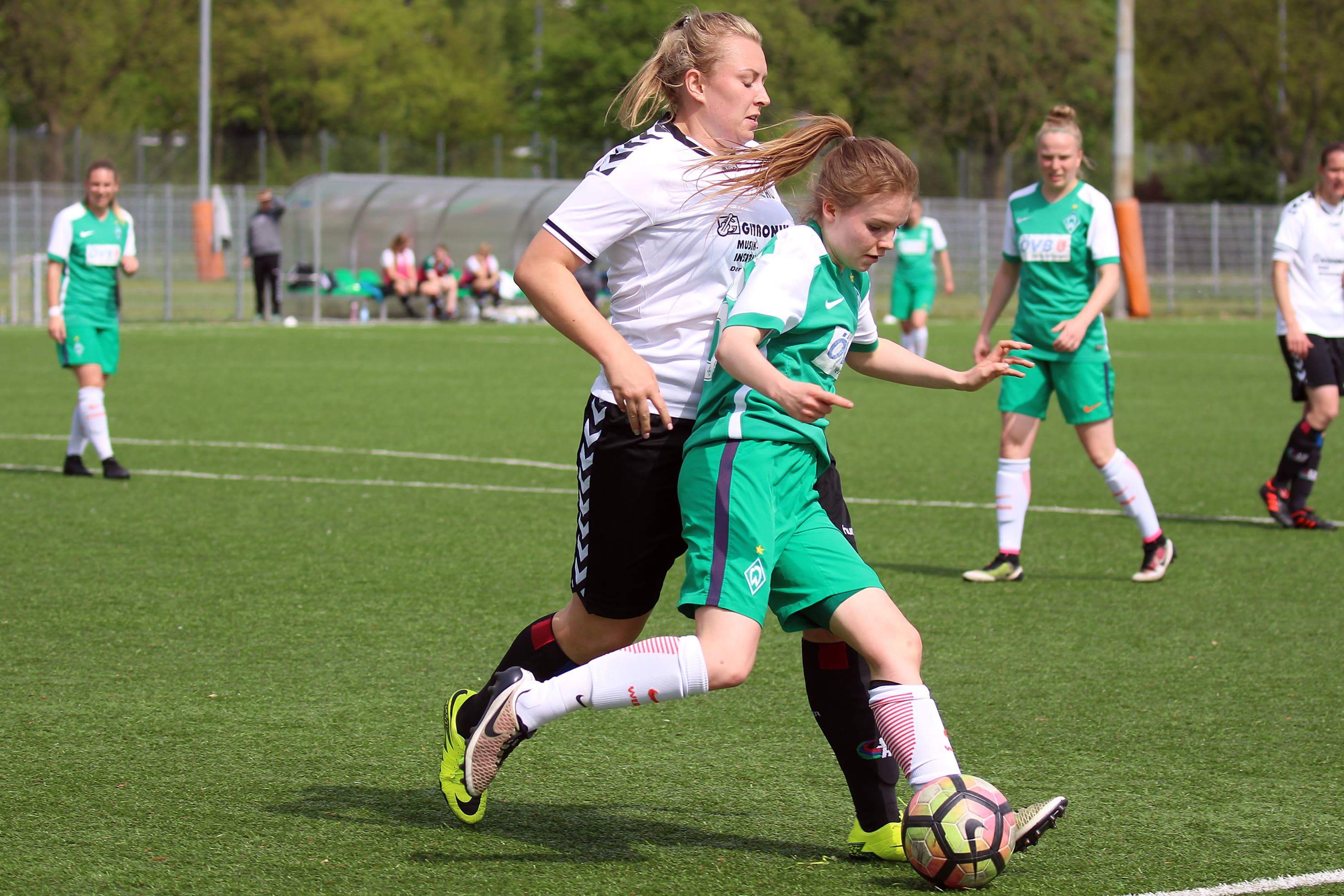 received_2093185737566249