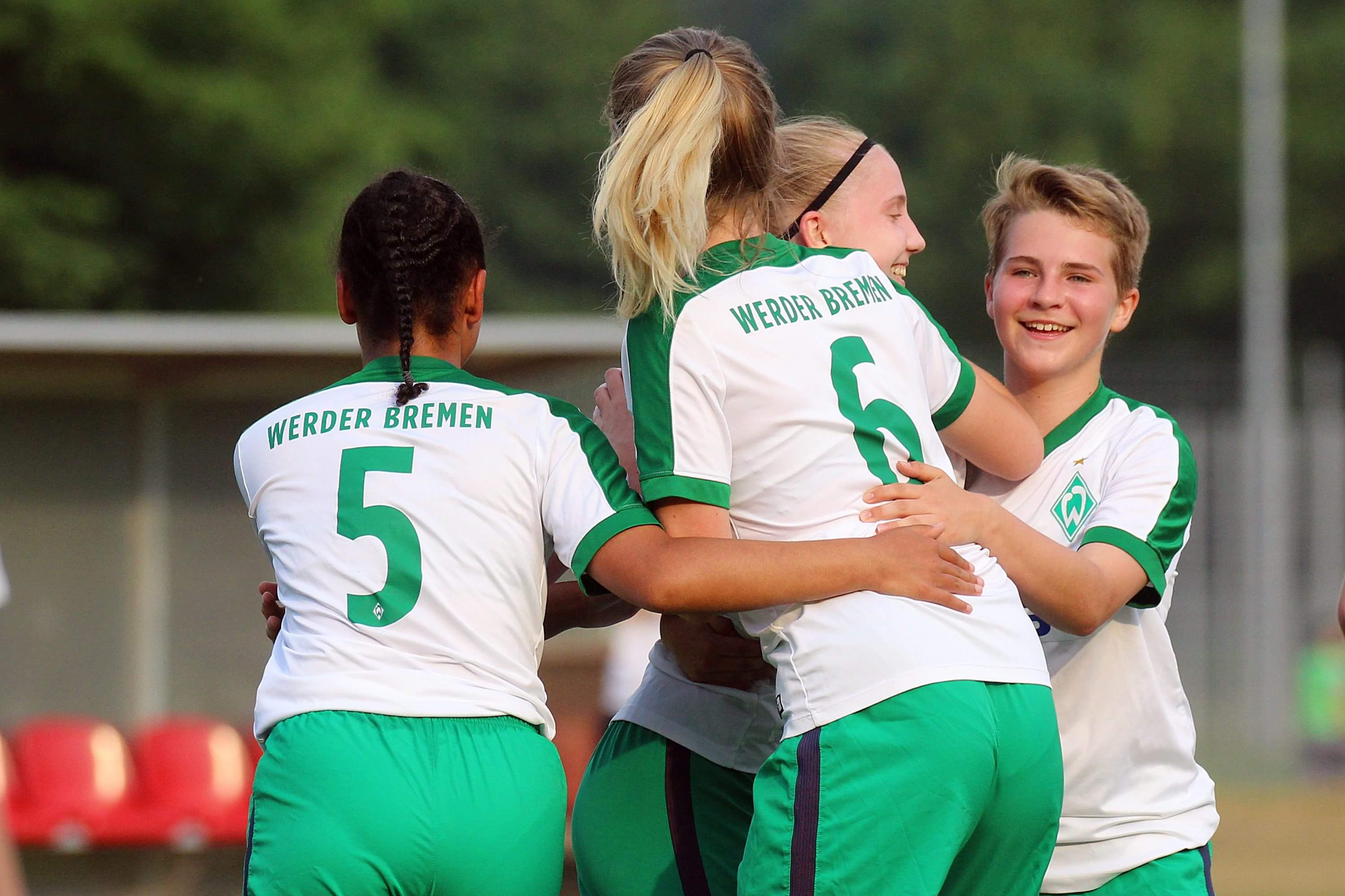 received_2107708666113956