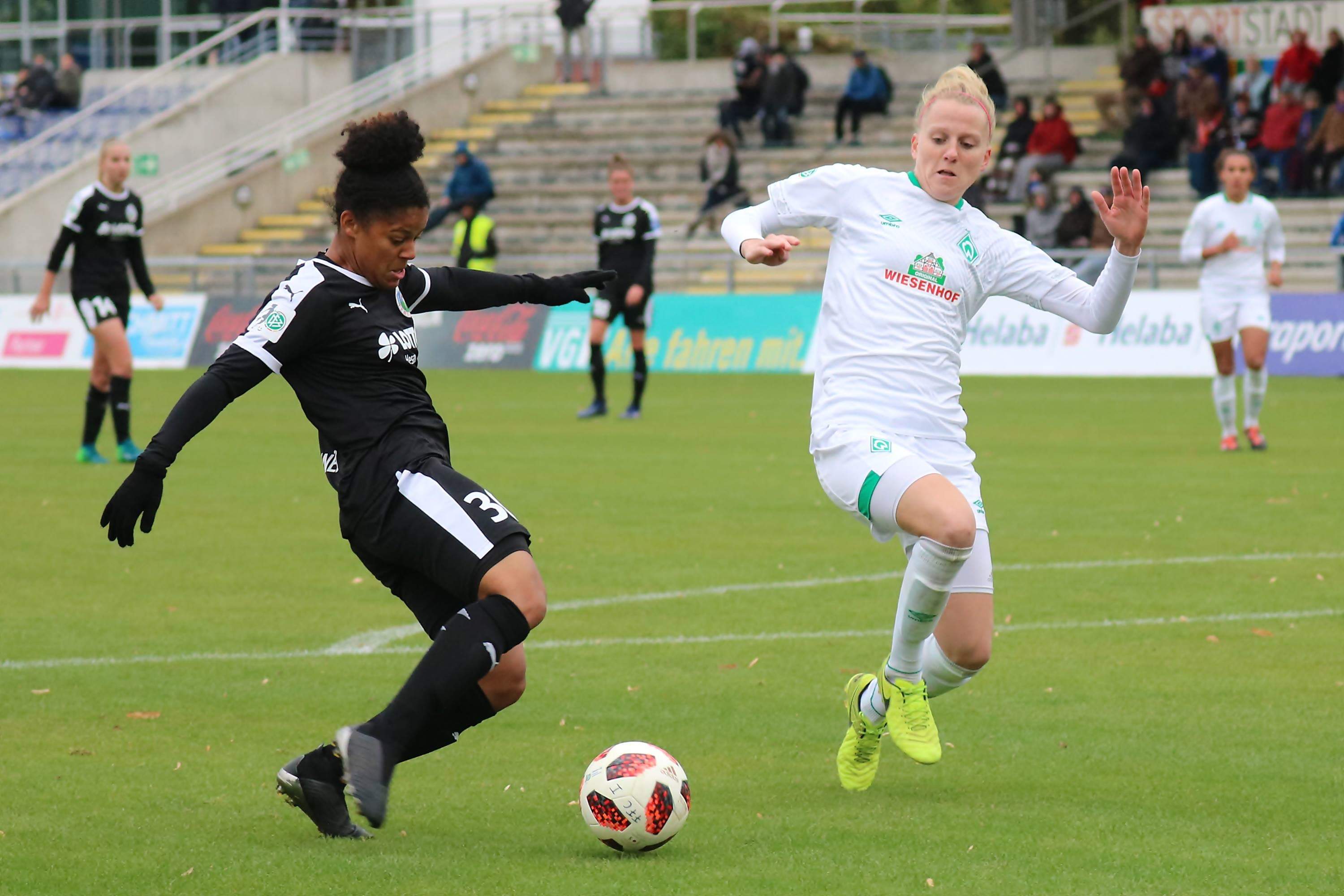 received_1932773787024302