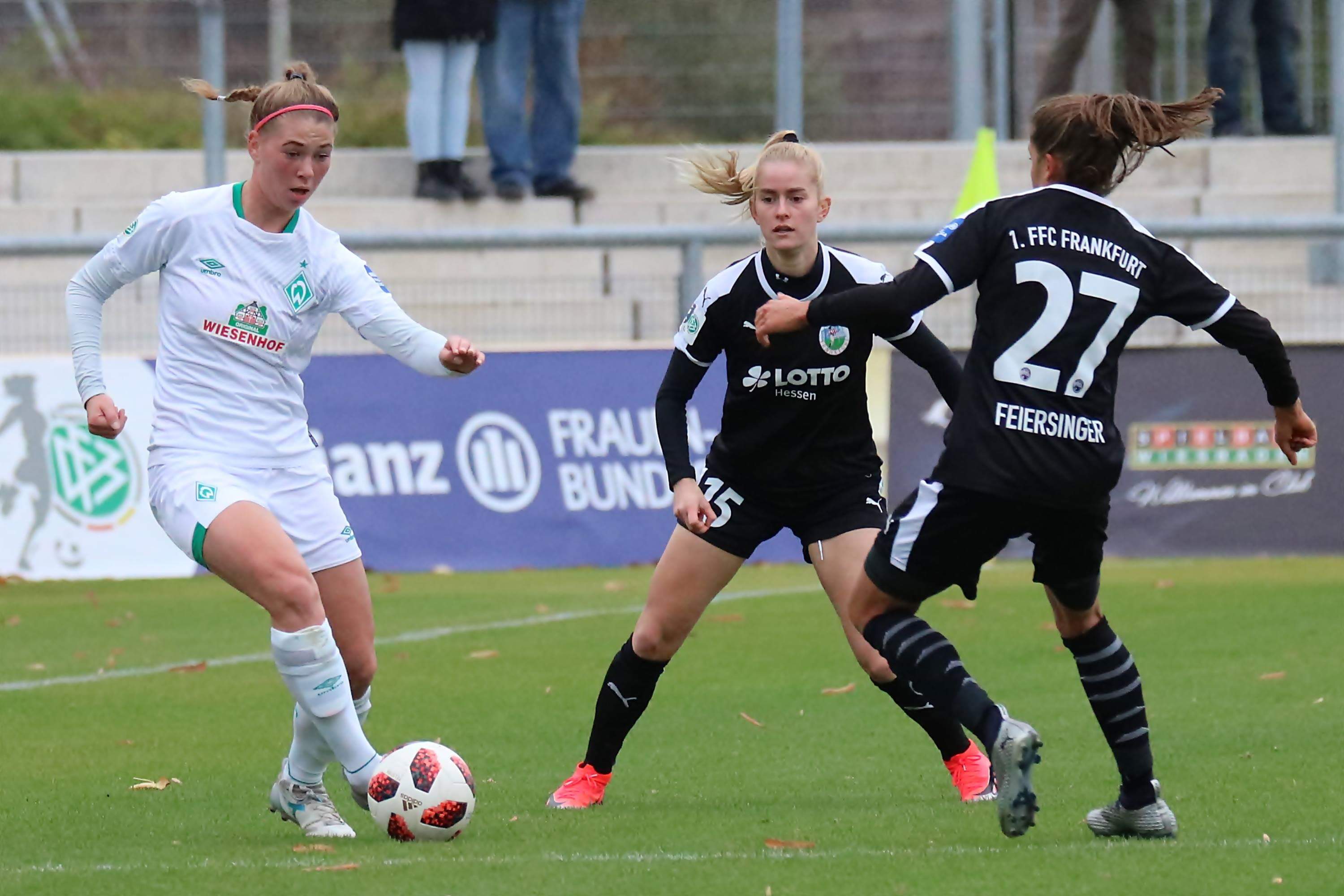 received_2096369937060643