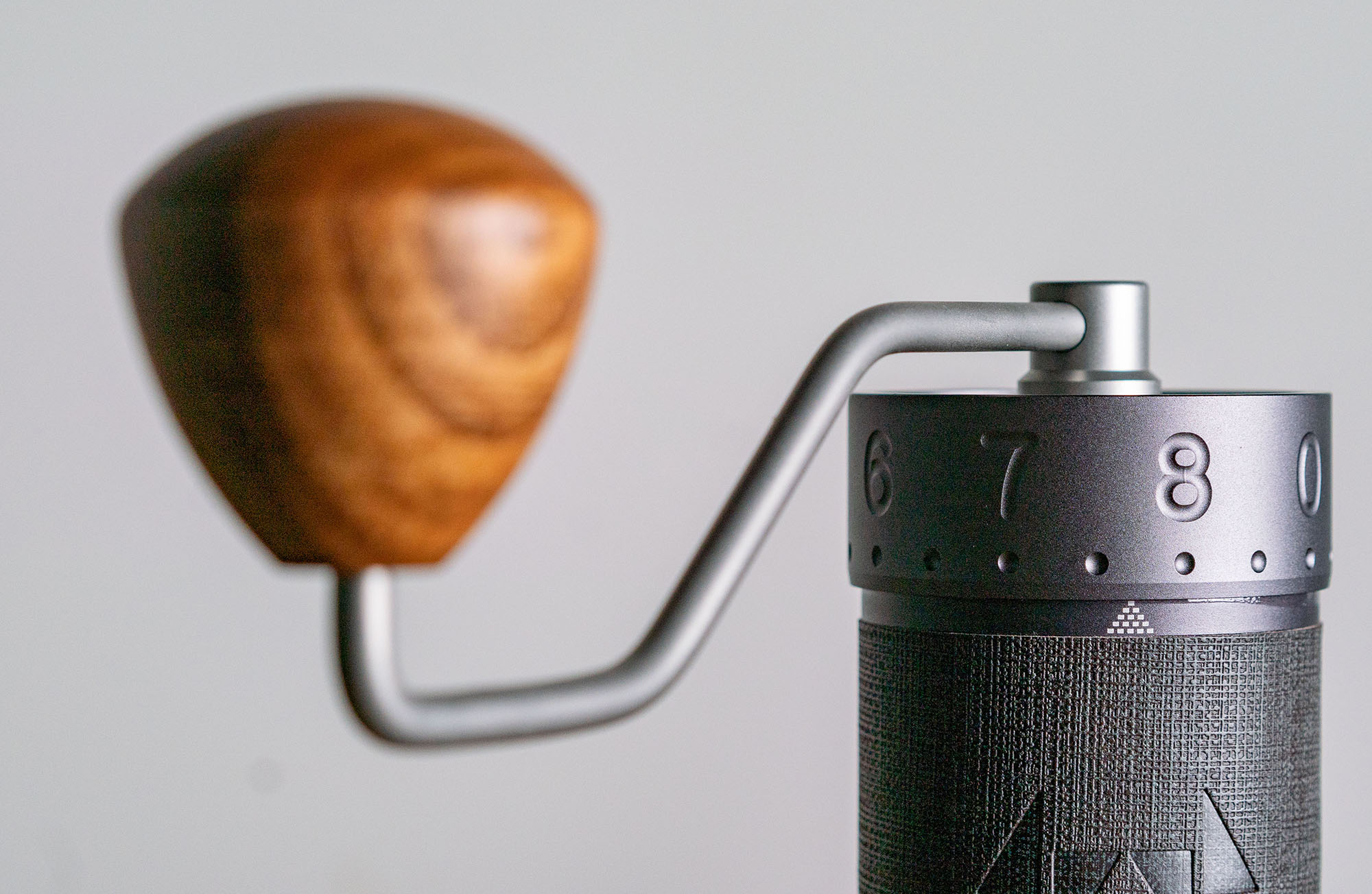 J-Max vs. JX-Pro - 1Zpresso Manual Coffee Grinder