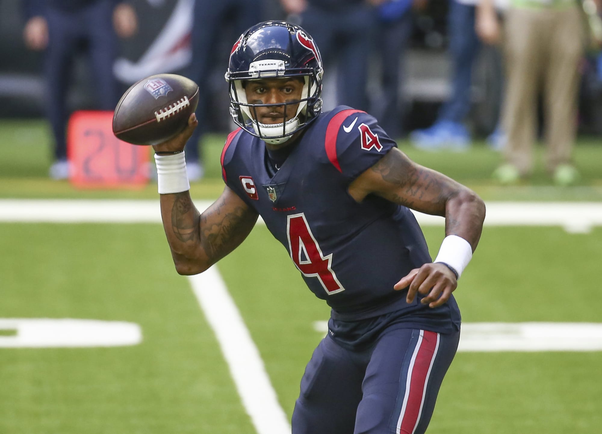 5 dark horse teams who could trade for Deshaun...