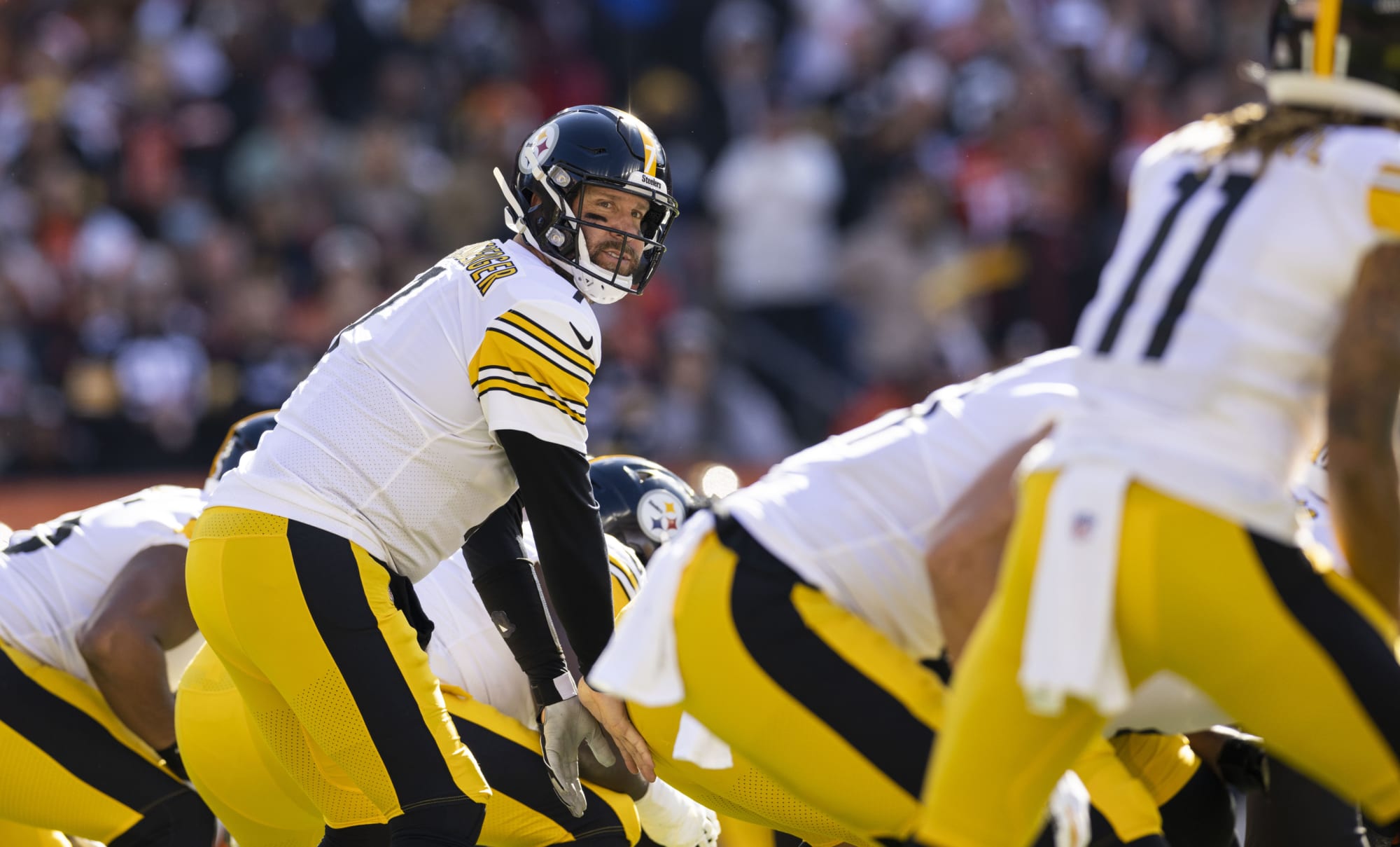 Steelers scouting 2 potential Ben Roethlisberger's...