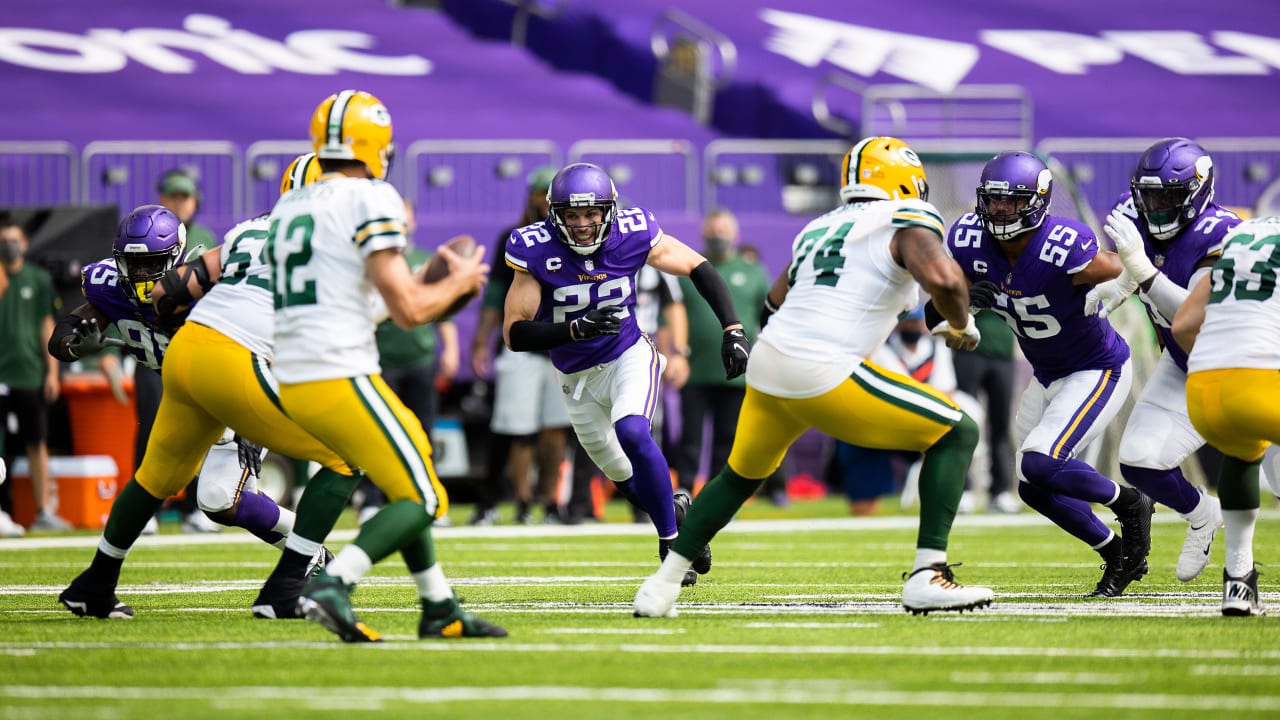 ESPN Analysts Like Vikings Chances Against Packers