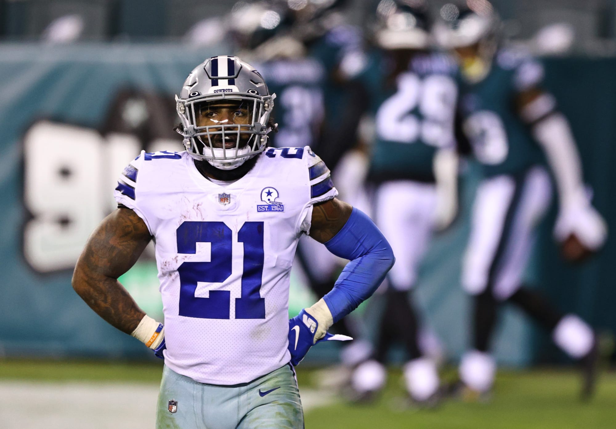 Cowboys fans wondering why Ezekiel Elliott is...