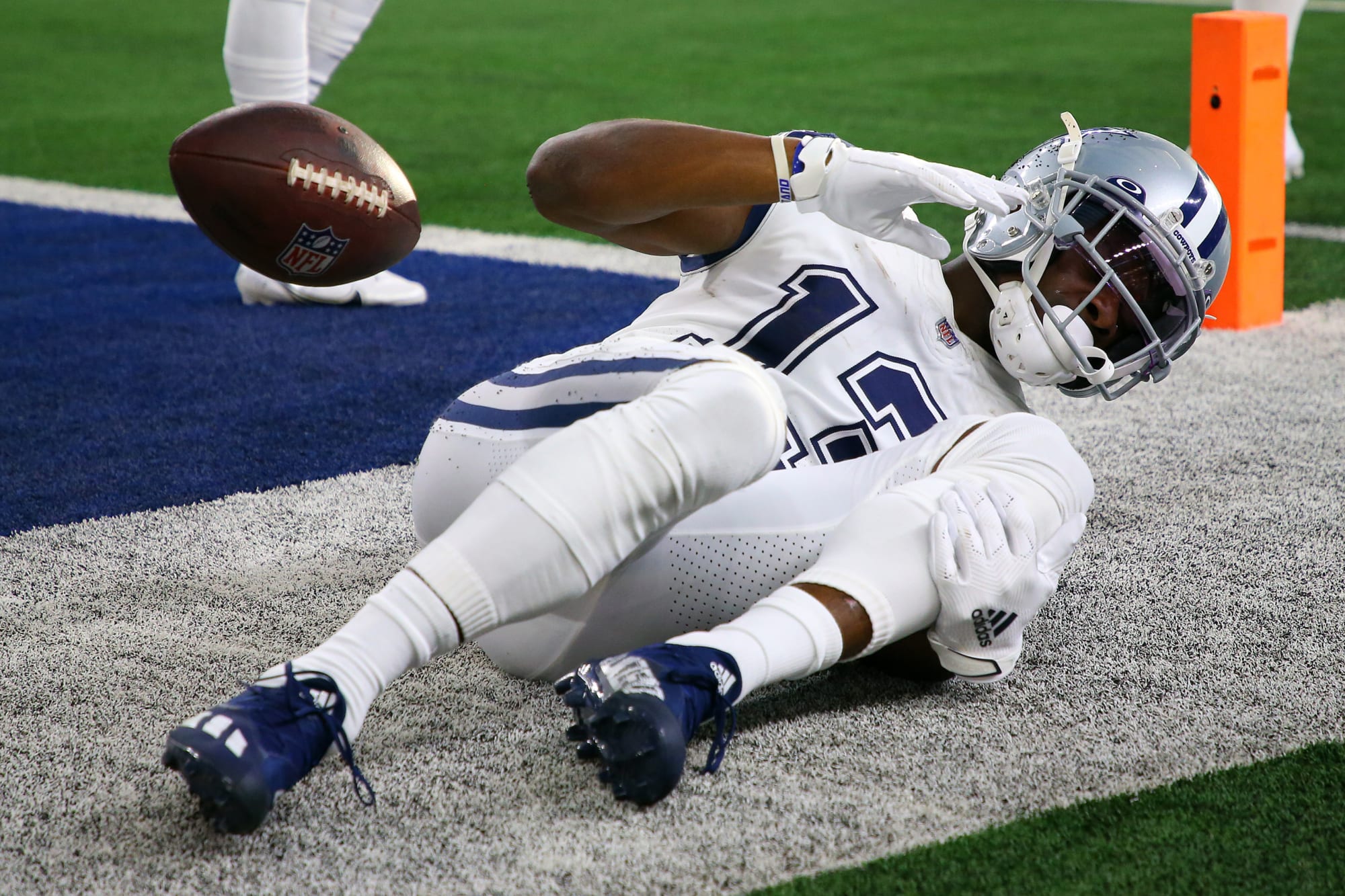 Michael Gallup season-ending injury puts pressure...
