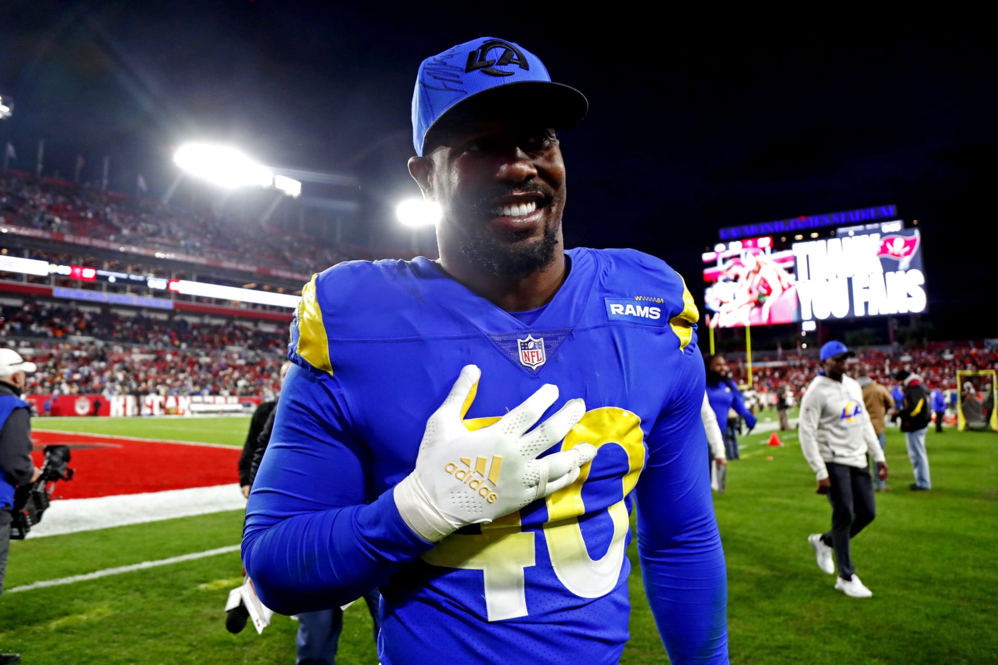 Von Miller tied Super Bowl record in impressive...