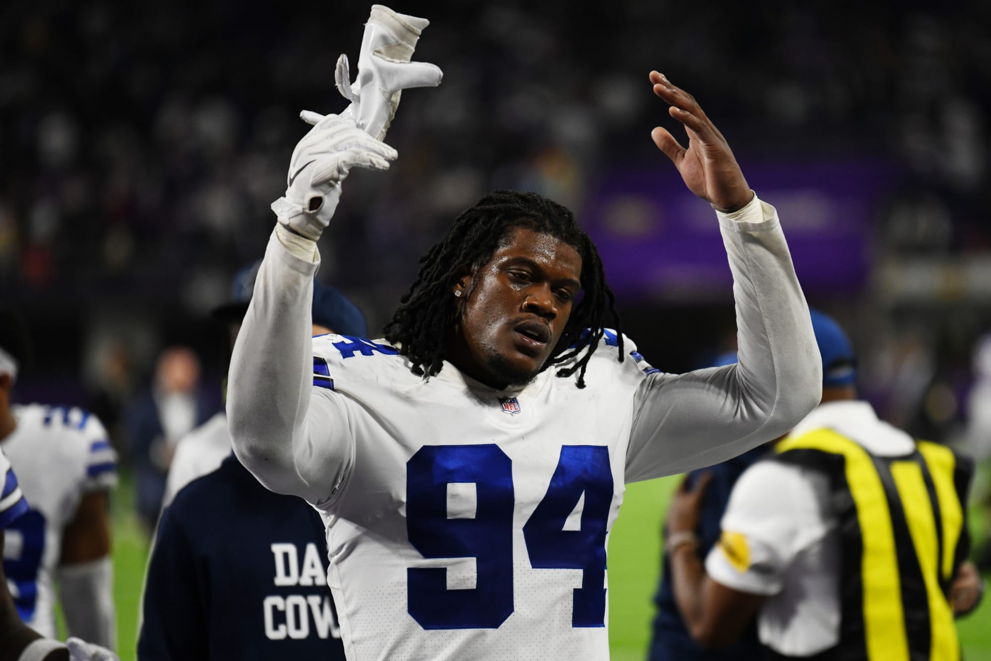 Randy Gregory burns Cowboys, will sign with...