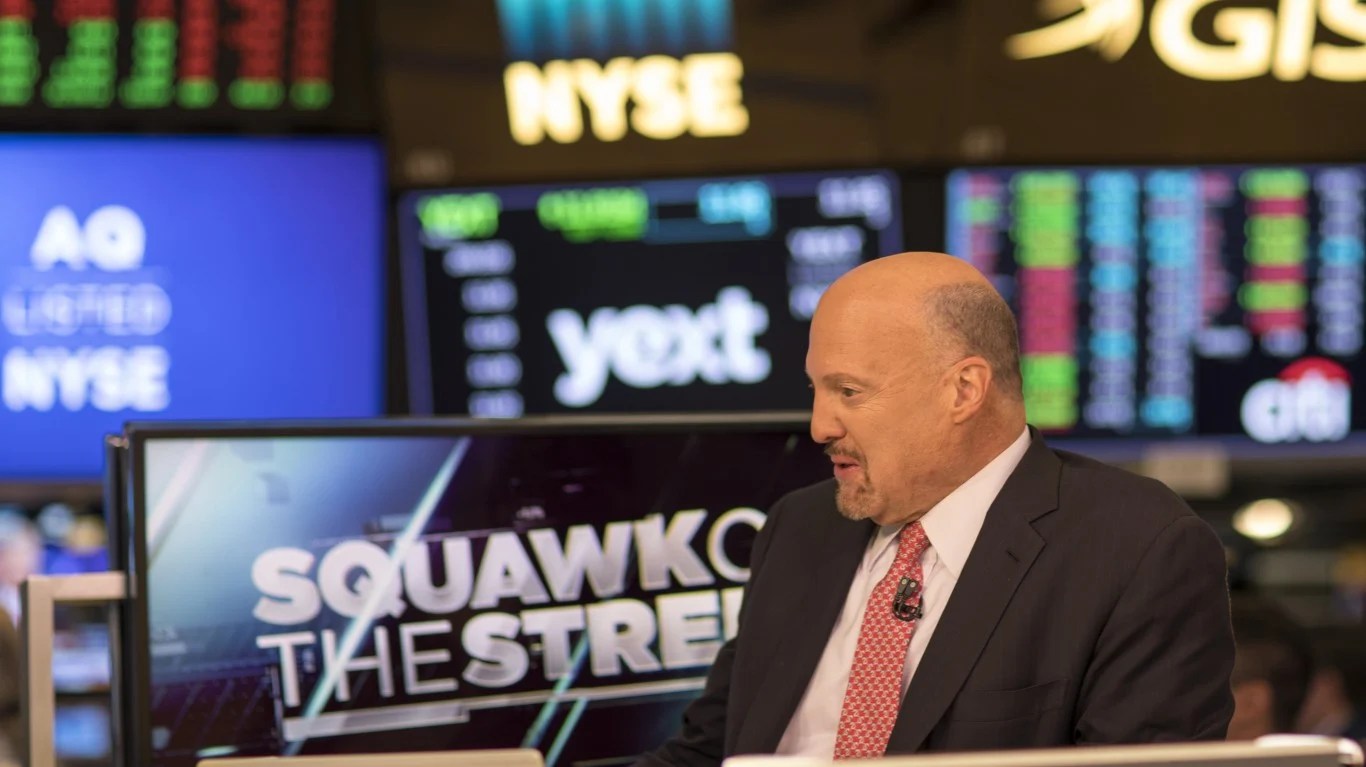 SpaceX $1 Trillion by 2030? Jim Cramer's Bold Prediction & Short-Term Warning (2026)