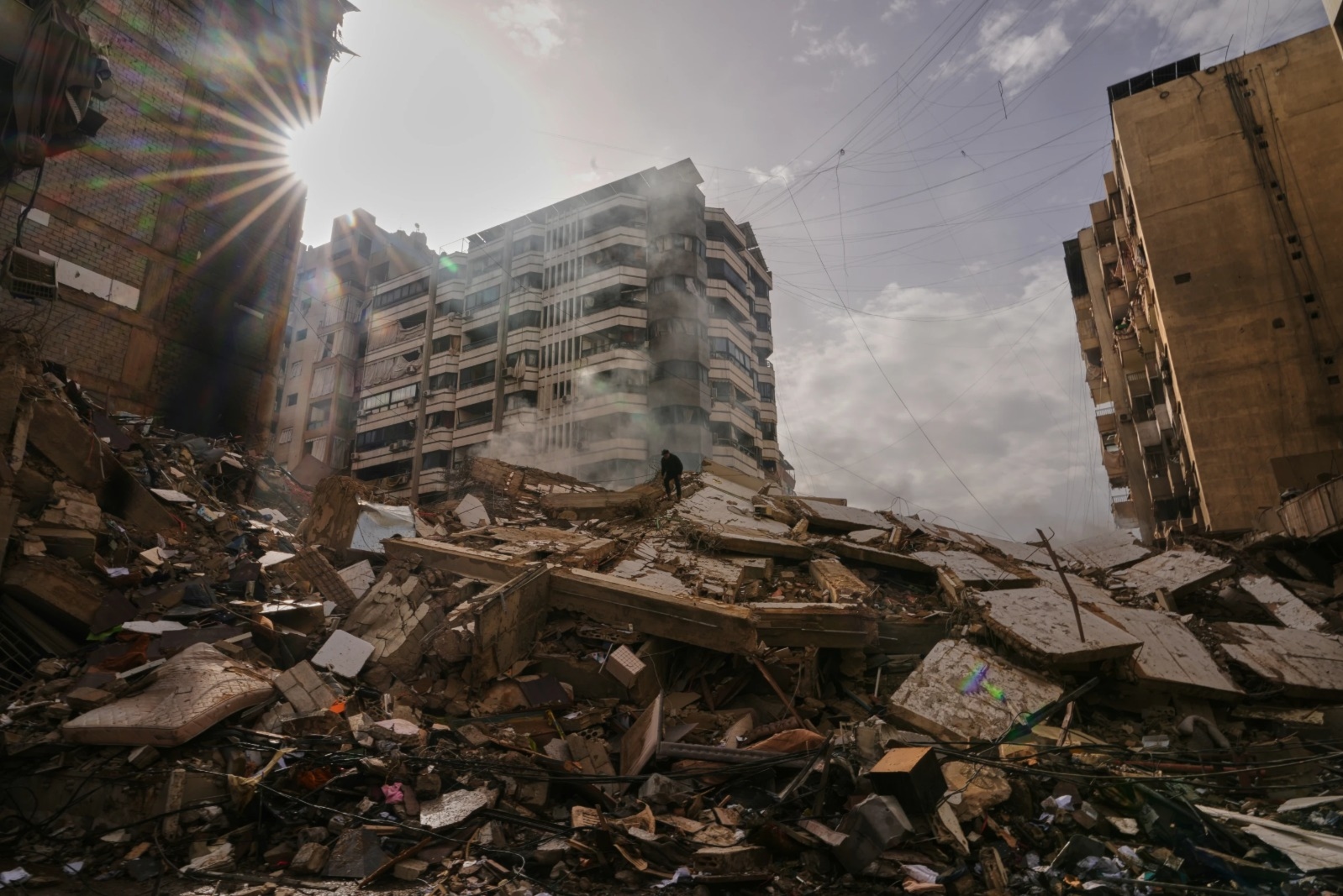 الصحة اللبنانية: 1024 شهيداً و2740 جريحاً منذ بدء العدوان