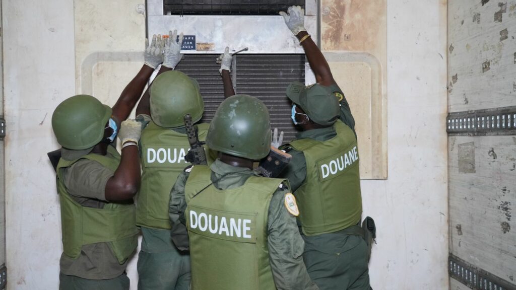 Lire la suite à propos de l’article Douanes sénégalaises : 1613 milliards collectés, zoom sur un bilan exceptionnel en 2024