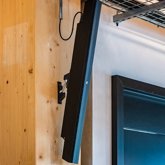 mounted Python Line Array Speaker