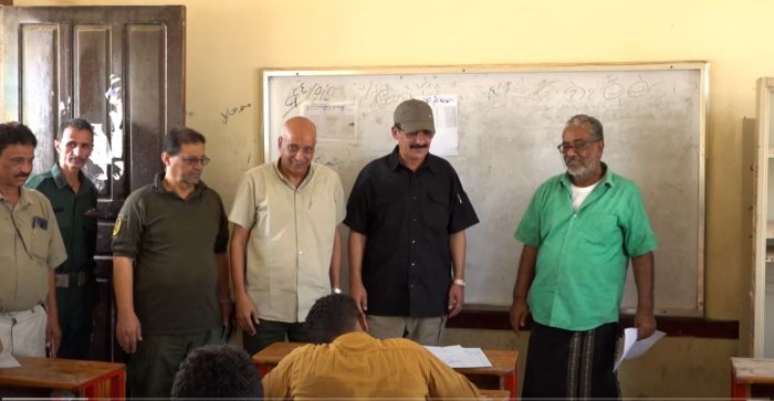 فيديو.. بحضور العامر.. تدشين امتحانات الثانوية العامة في المخا