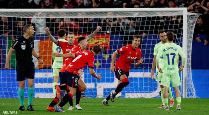 برشلونة يتلقى هزيمته الأولى في الليغا