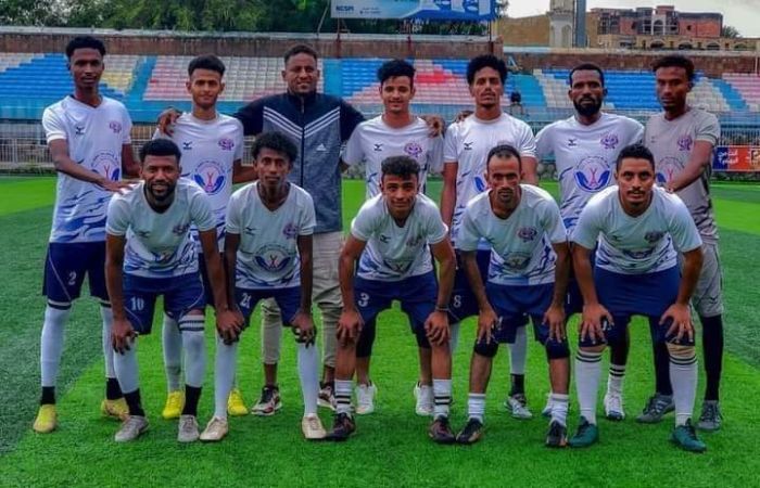 بطلًا لتعز.. مدير عام المخا يهنئ نادي الميناء بتأهله إلى التجمع النهائي لأبطال المحافظات