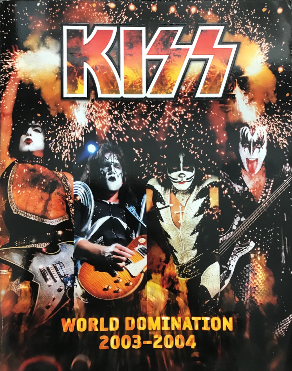 WORLD DOMINATION TOUR 2003–2004 パンフレット Kiss – World Domination 2003-2004 Tour – Tour Book – 2 Loud 2 Old